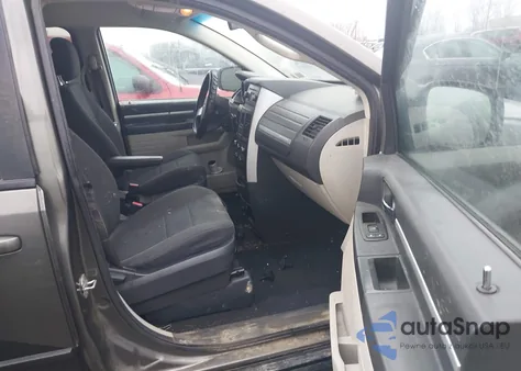 2010 Dodge Grand Caravan Se z USA, uszkodzony, nr VIN 2D4RN4DE6AR379909